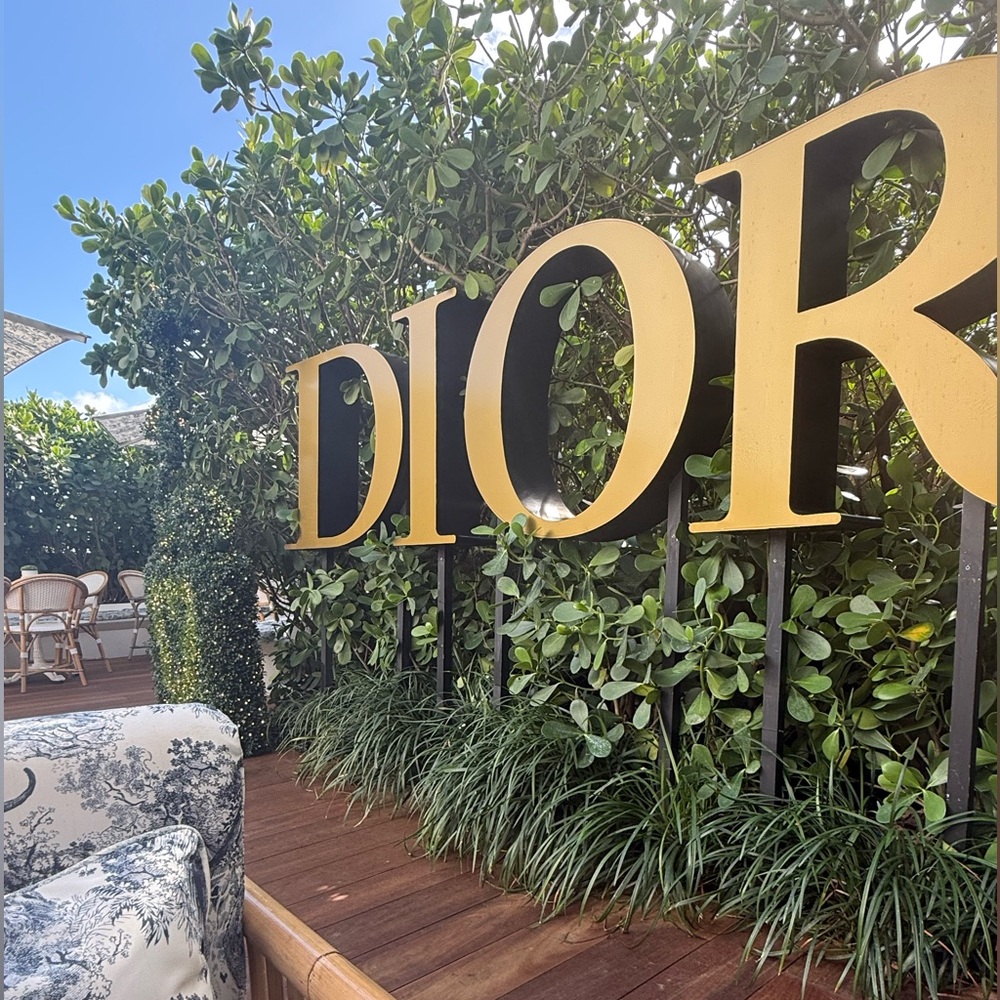 BRAYDEN IS LIVE!!!!! GET THE DIOR - Picture 13 of 15